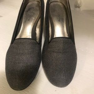 Liz Claiborne pumps